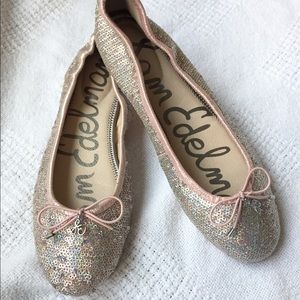 NEW Sam Edelman Felicia Size 7M Ballet Flat Shoe Pink Silver Sparkle Seq…